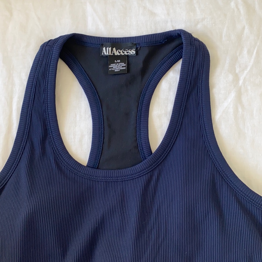 All Access Session Tank - Picture 6 of 6